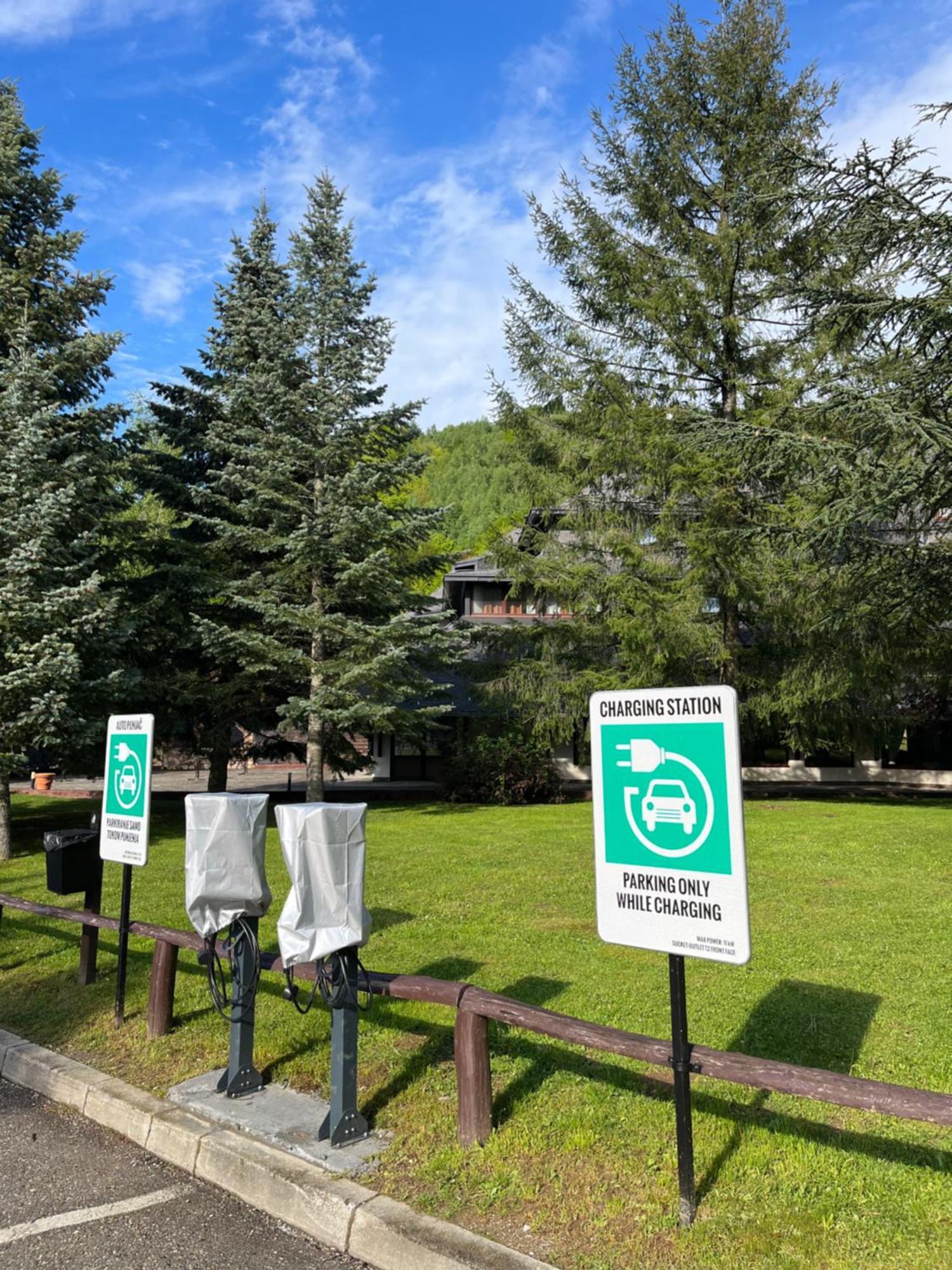Hotel Junior Kopaonik Buitenkant foto